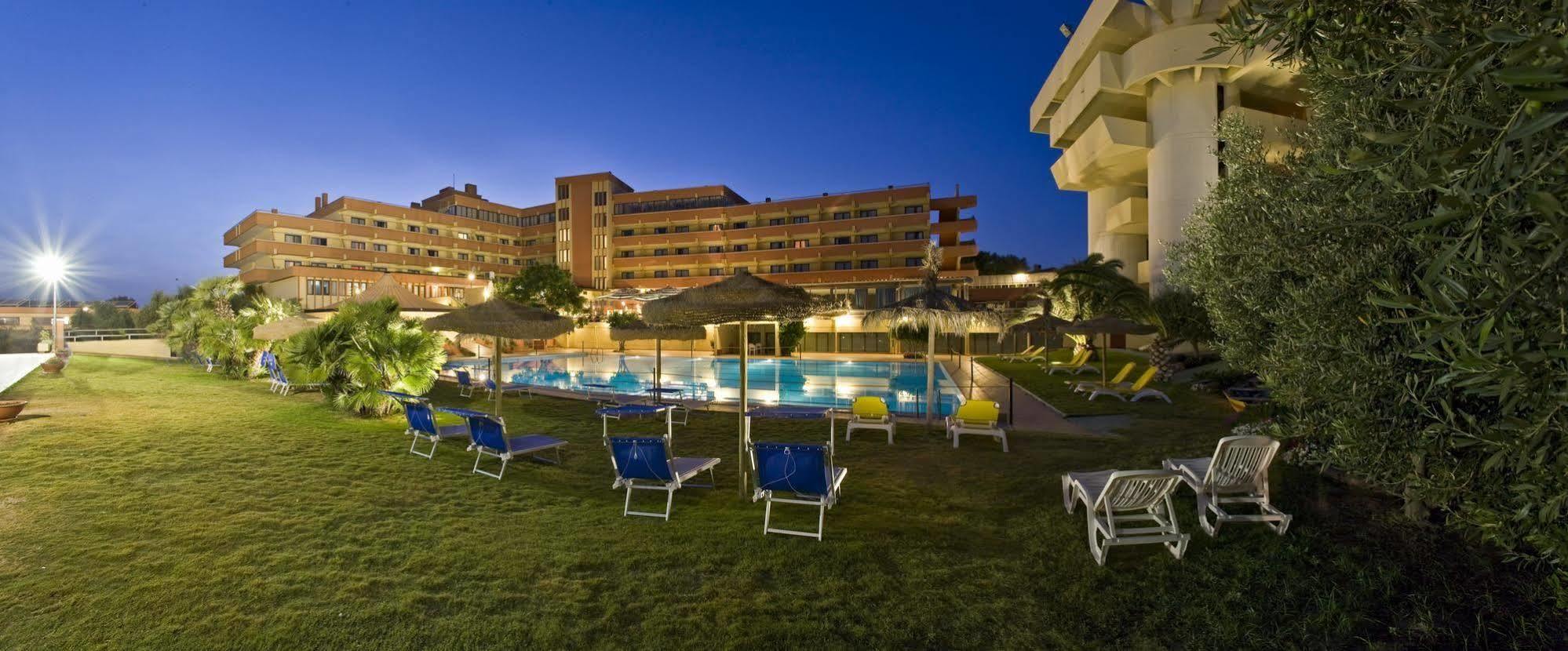Hotel Setar Quartu Sant'Elena Exterior photo